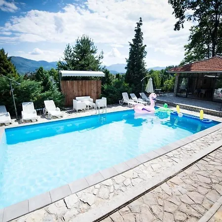 Garden Club Villa Sarajevo